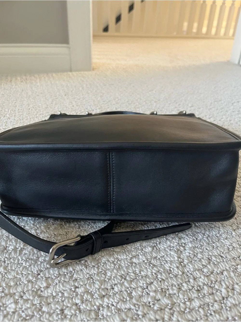Coach Willis Black Vintage Bag - Picture 8 of 10